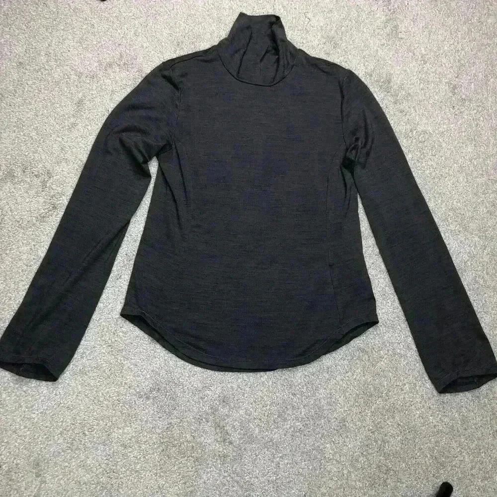 Uniqlo Mame Kurogouchi Turtleneck Long Sleeves Grey Color Sz XS